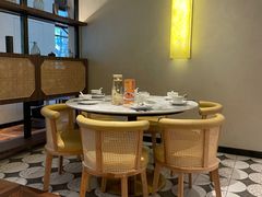 -鹿港小镇(霄云店)