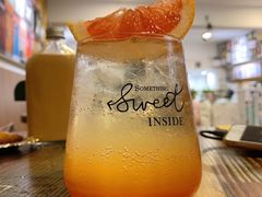 -柯斗斗主题餐厅·狗咖·围炉煮茶·茶饮(国瑞升平里店)