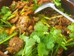 -香猪美食(洛香店)