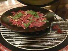 -恰餐厅及酒吧 CHAR Bar & Grill (北京丽都皇冠假日店)