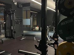 -TOP健身私教工作室(侨香店)