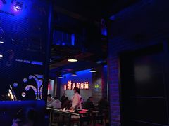 大堂-南极·小龙虾·湘式拌饭(南街店)