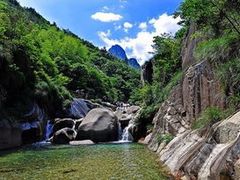 -石台牯牛降景区