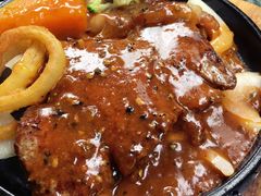 -玛格萝妮比萨屋(四平店)