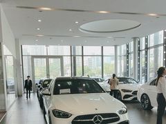 -杭州中升之星奔驰4S店(滨江店)