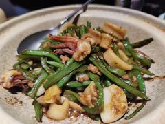 扁豆丝爆炒小管鱿鱼-苏帮袁Sue Cuisine(来福士店)