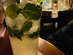 -OX BAR 拉培耶小镇(大连老街店)