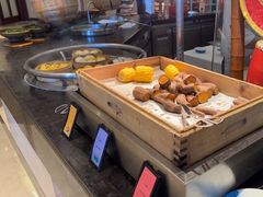 -亚龙湾希尔顿自助餐厅·海鲜·烧烤·沙滩BBQ·现场乐队