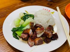 蜜汁排骨饭-澳门陈光记烧味饭店(南京德基广场店)