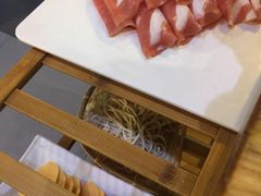 -渝悦花田·大骨火锅(尚贤居店)
