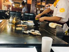 -利昂法式铁板主题餐厅(新奥购物中心店)