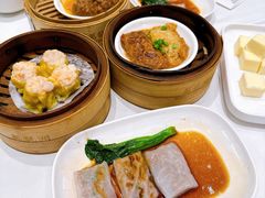 -万龙洲海鲜(大兴绿地缤纷城店)