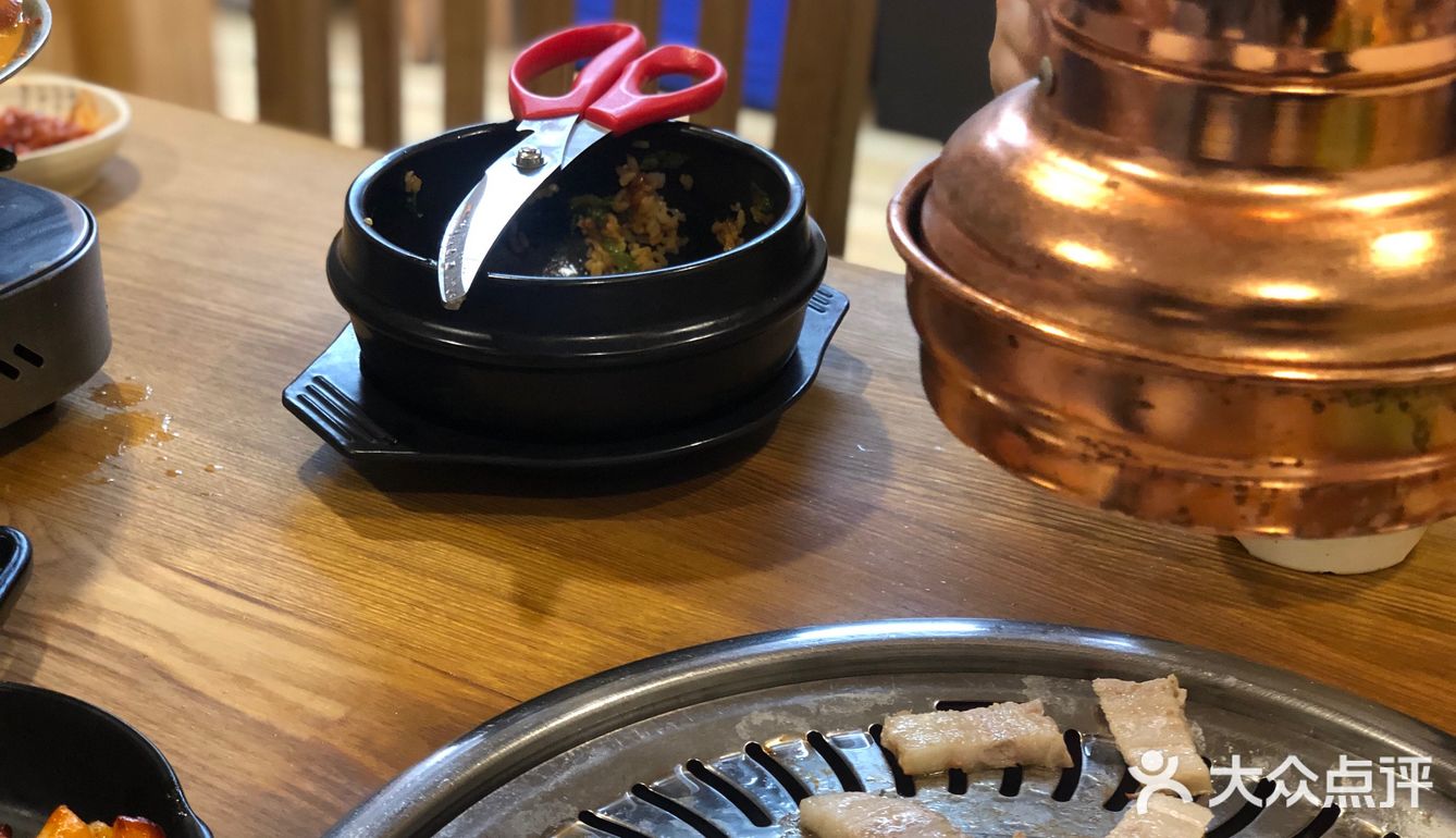 眼泪一秒坠落！还不错，但是我喜欢甜甜的口味！