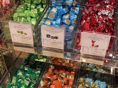-VENCHI 闻绮(广州太古汇店)