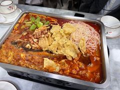 -在巷子里的烤肉店·螺蛳粉烤鱼·牛蛙(和美城店)