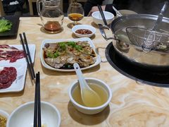 -三牛牛肉火锅