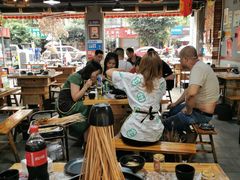 -唐记煌大坨卤牛肉串串(瑞南街店)