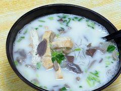 -津津老鸭粉丝馆(正东路店)
