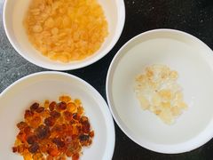 -红宝石·鲜奶小方·海派西点房(浦三店)