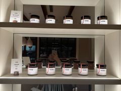 -VERIE BAKEHOUSE