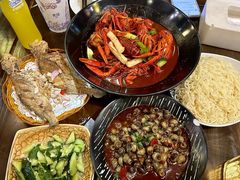 -聚汇三少·龙虾·中餐厅(莫邪路新天地店)