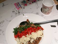 -关东小磨东北菜(漕河泾印象城店)