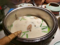 -佬麻雀·剁椒鱼头(京基KK One店)