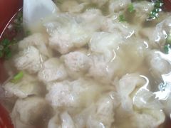 -张阿三馄饨店