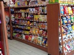 -全家便利店(仁庆路店)