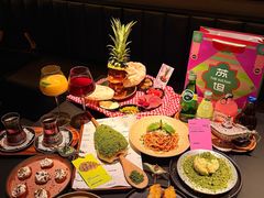 -赛格国际购物中心(小寨店)