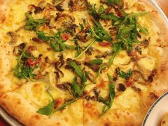 黑松露风干火腿披萨-COMMUNE幻师(渔人码头店)