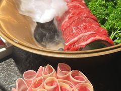 -三出山火锅(南京万象天地店)
