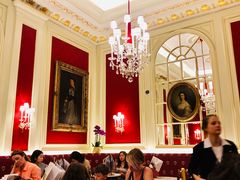 -Cafe Sacher(WIEN)
