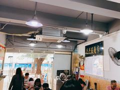 大堂-兴兴旺·冬瓜盅·啫啫煲(西华路店)