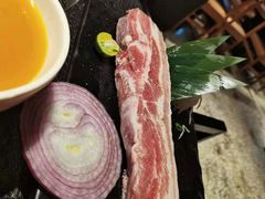 精选黑猪五花肉-嘿嘟嘟·肋条烧肉放题(爱融荟城店)