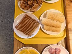-苗伯妈酸汤火锅