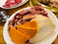 -韩京炭火烤肉自助料理(柯桥万达店)