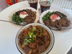 -CowCow其其·牛杂咖啡公司(六运店)