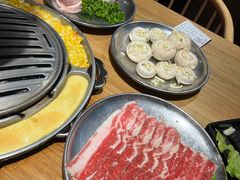 -青瓦炭韩潮烤肉(花园道店)