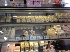 面包甜点陈列柜-爱维尔阳光蛋糕(独墅湖邻里中心店)