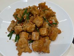 鲜美避风塘牛蛙-蔡澜点心·粤菜(月星环球港店)