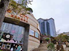 -圆融星座购物中心