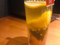 白桃乌龙茶-新贝乐意大利餐厅(苏州中心店)