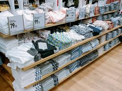 -优衣库(上海虹口龙之梦店)
