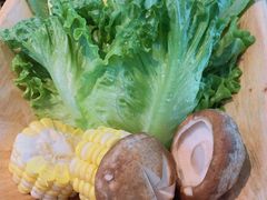杂菜拼盘-顺德公广东猪肚鸡·煲仔饭(白石洲店)
