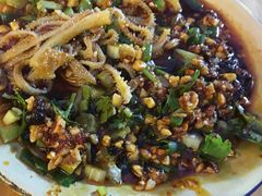 -拈签一笑黄牛肉辣卤串串