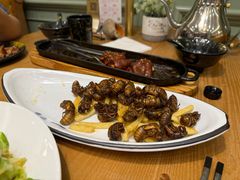 -海派美食·家宴海鲜青岛菜·石锅鲽鱼头(东方城店)