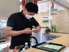 -爱畅享华为苹果手机维修服务(虹口龙之梦店)