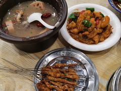 -江城燕子大排档(江汉路步行街店)