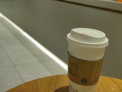 -星巴克臻选(上海中环广场2F店)